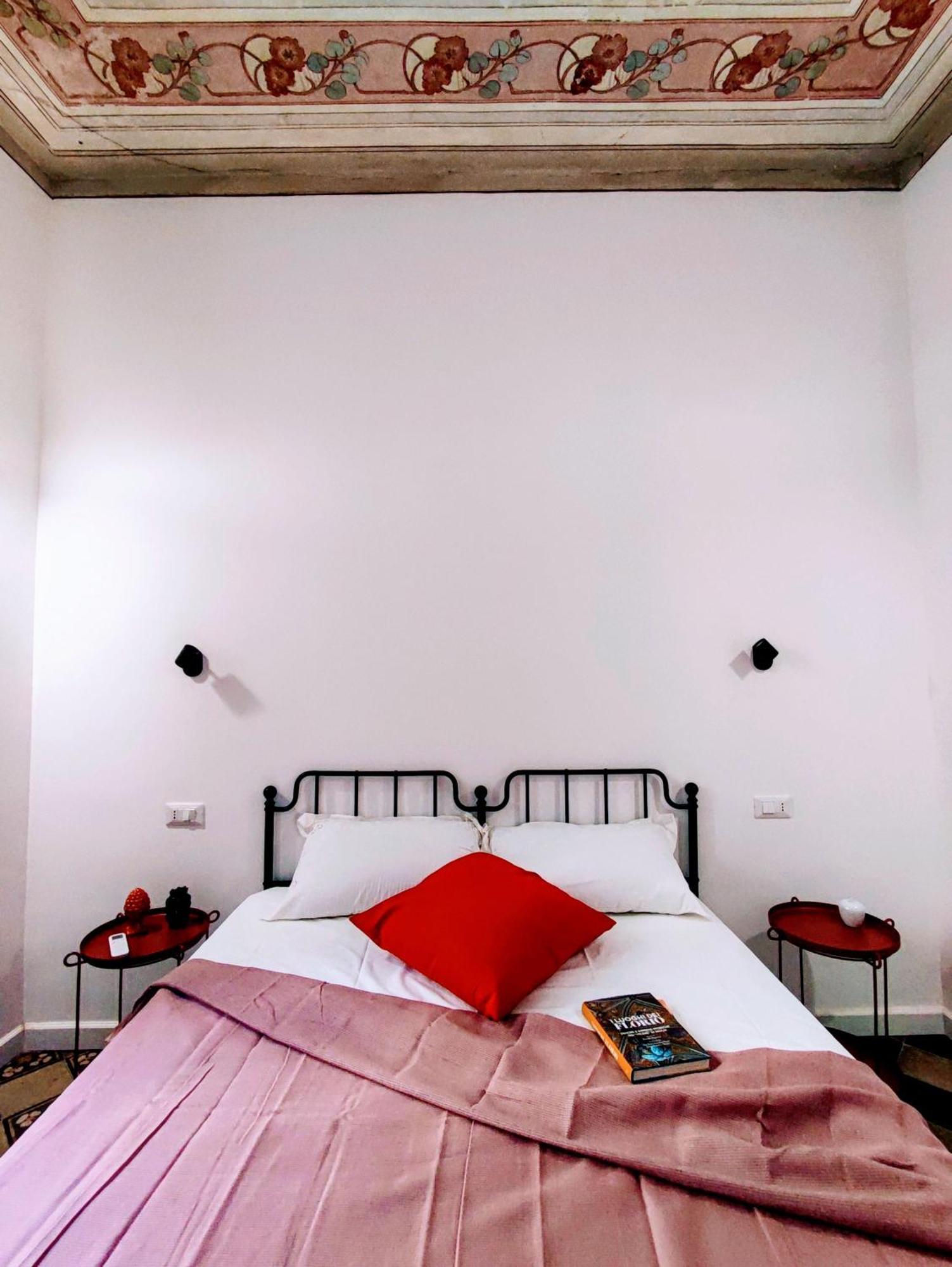 Donna Oliva Guest House Palermo Exterior foto