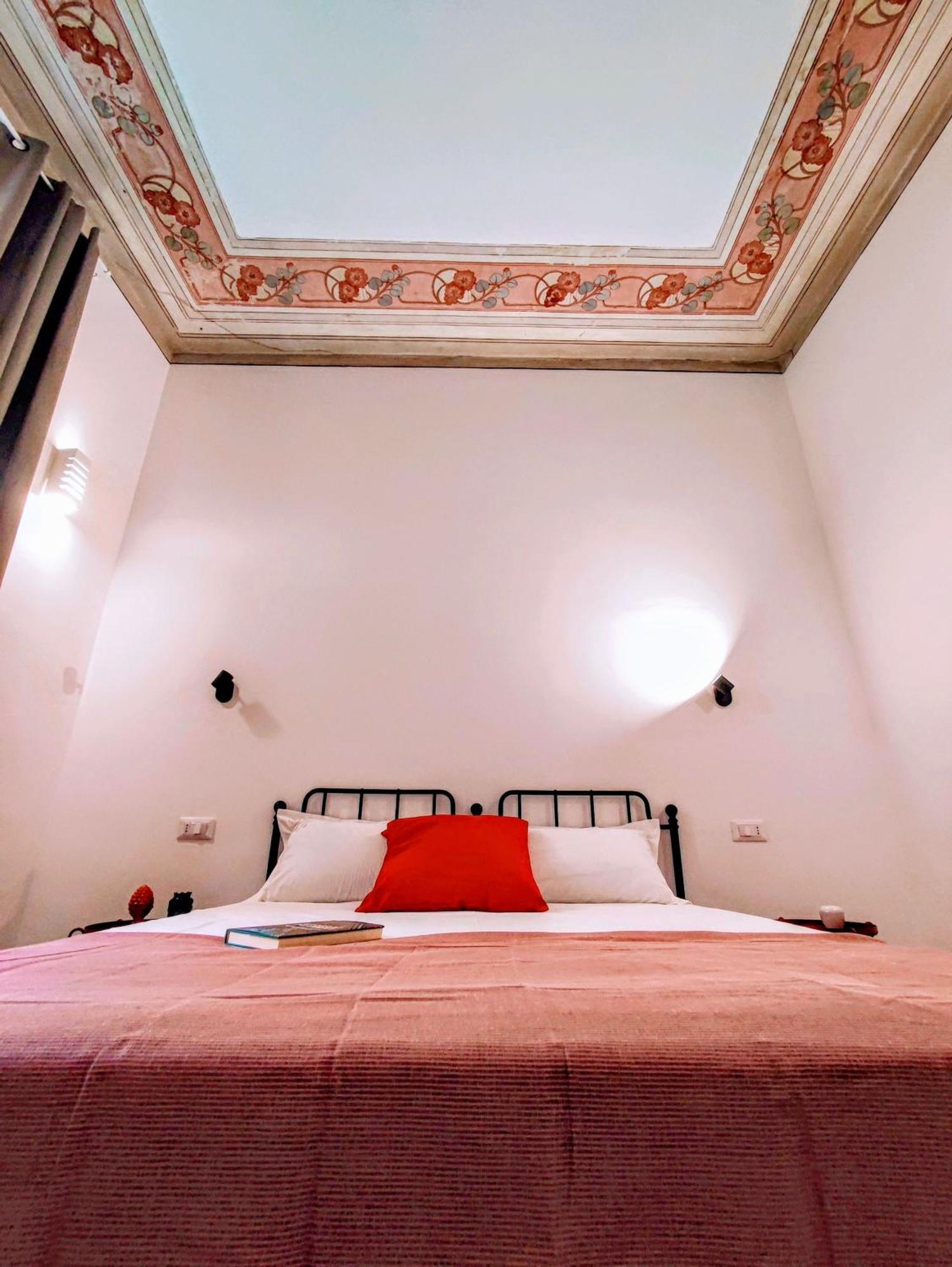 Donna Oliva Guest House Palermo Exterior foto